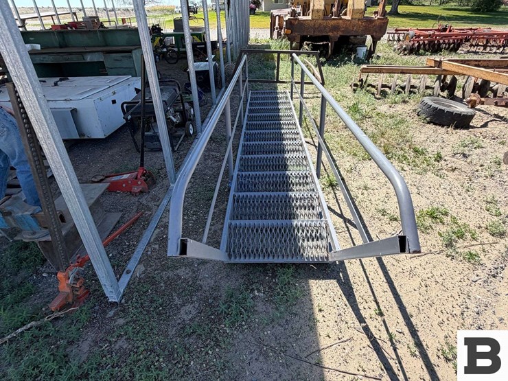 13'x2'-stairs---othello,-wa-image-2