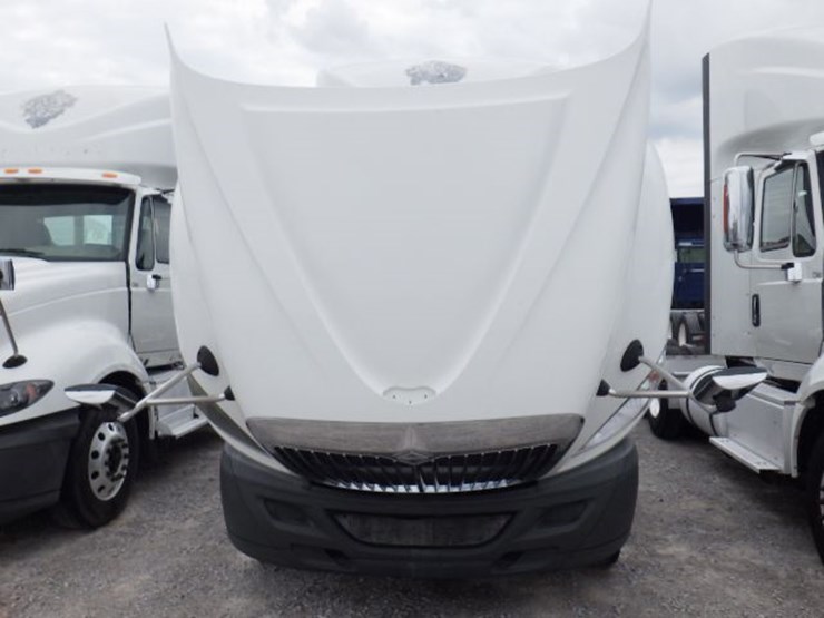 2017-international-prostar-image-23