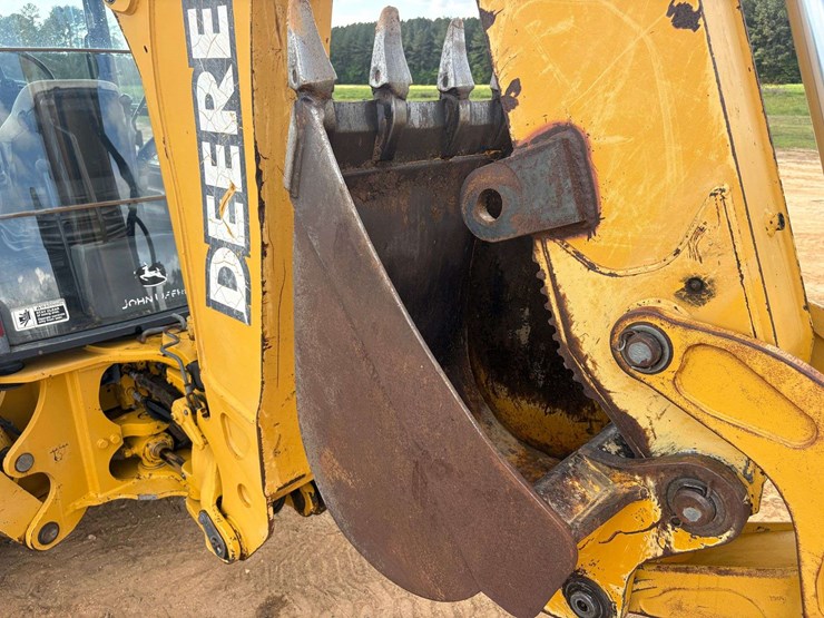 deere-310sg-image-39