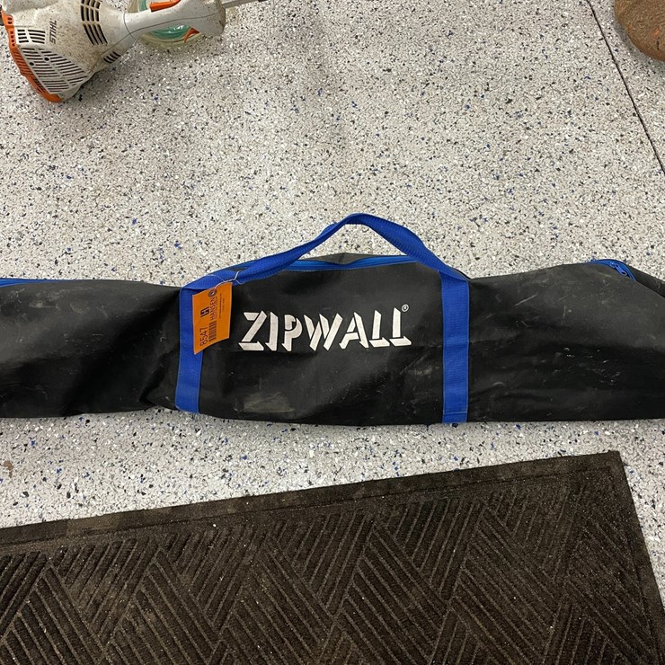 #8547 • Zip Wall 10 Dust Barrier
