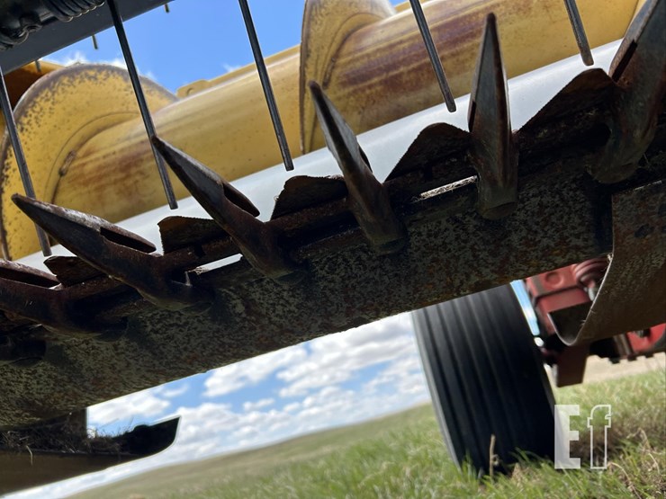 new-holland-1475-image-32