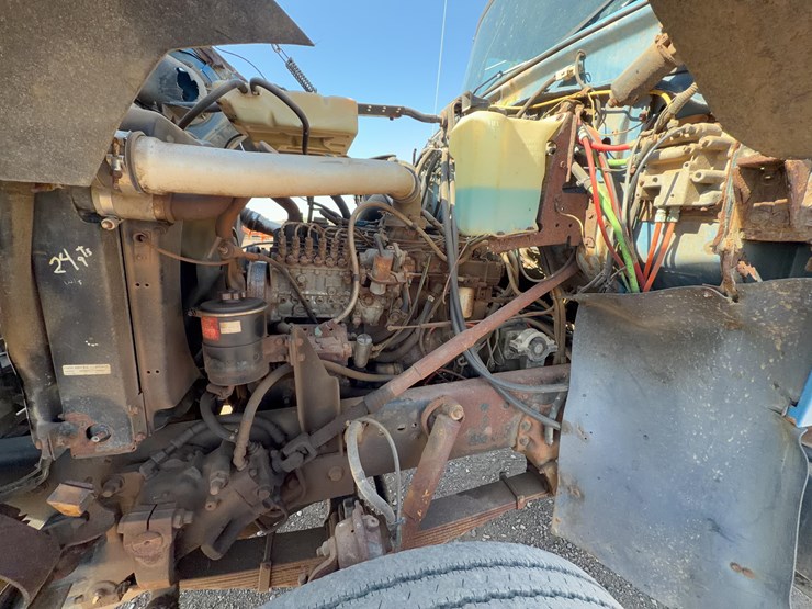 1997-ford-l8000-image-25