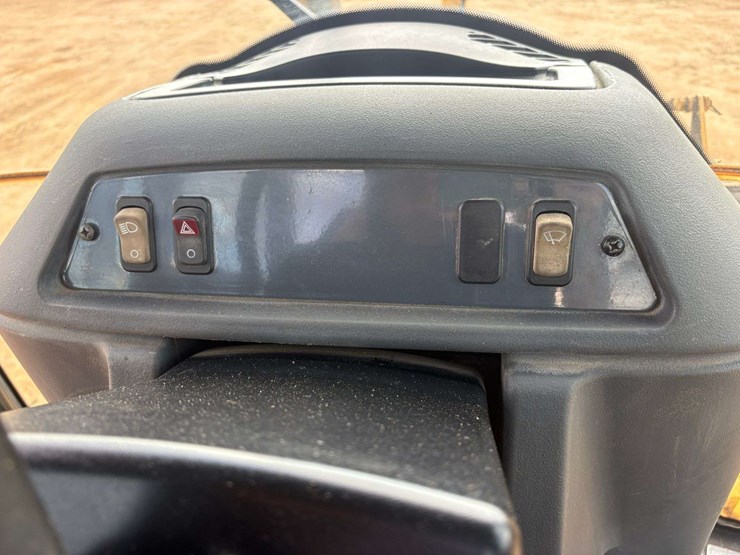 deere-310sg-image-24