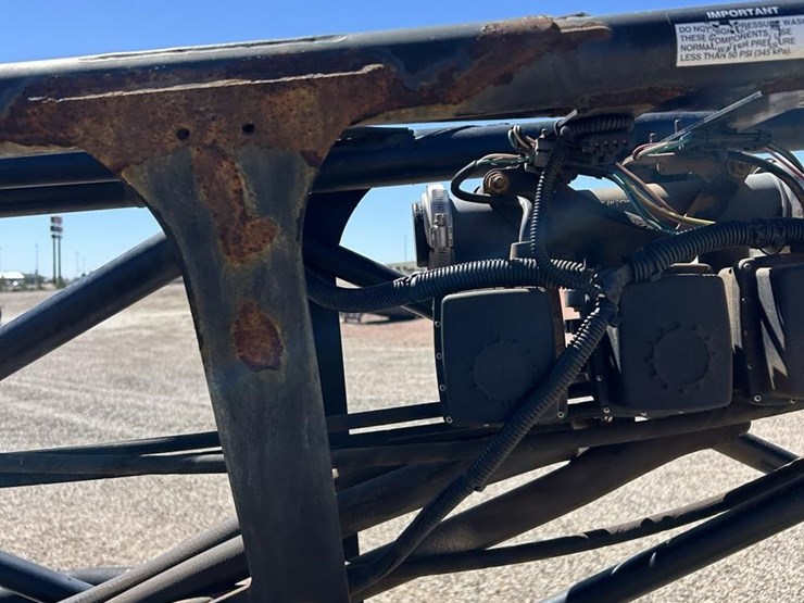 2012-john-deere-4940-image-115