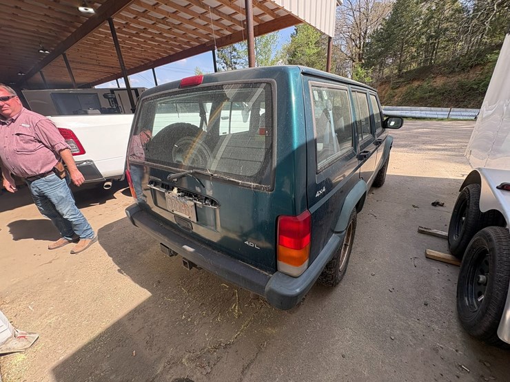 1998-jeep-cherokee-image-18