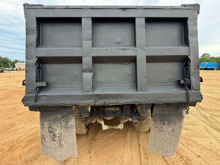 1990-ford-f900-image-11