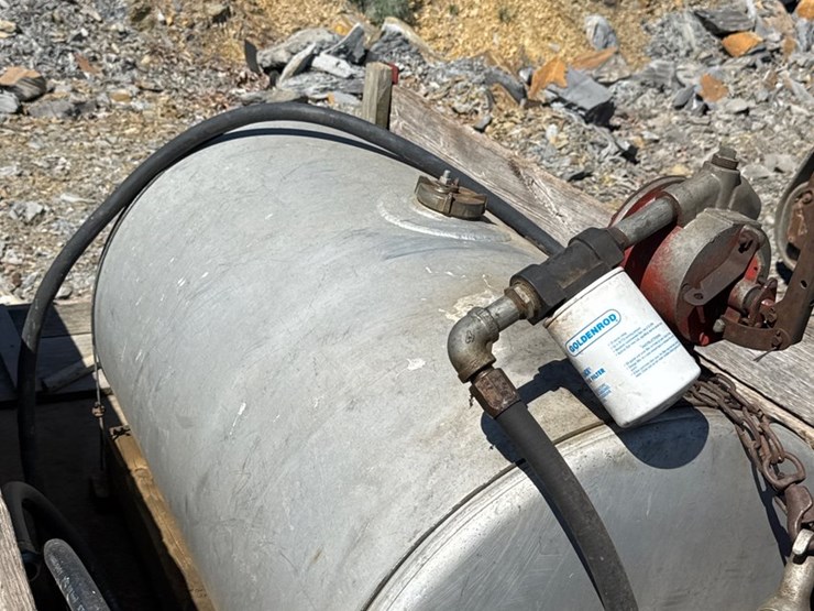 #1016-•-fuel-tank-and-pump-assuming-it’s-a-50-gallon-image-2