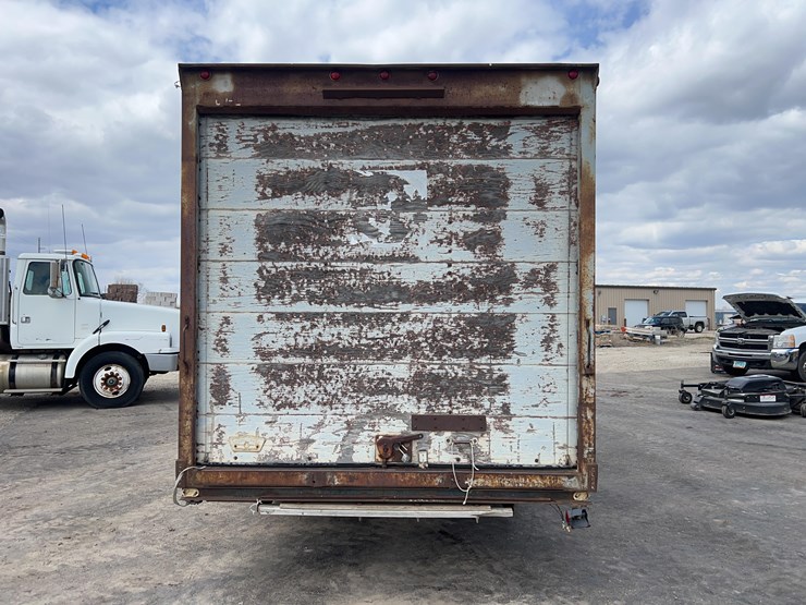 enclosed-aluminum-job-trailer-image-27