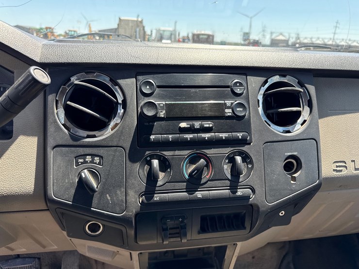 2008-ford-f350-image-41