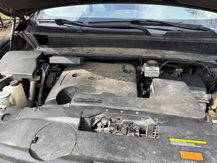 #35468-•-2013-infiniti-7x35-image-23
