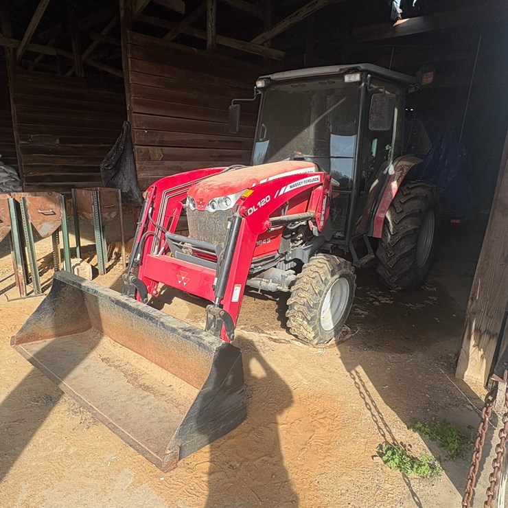 MASSEY-FERGUSON 1643