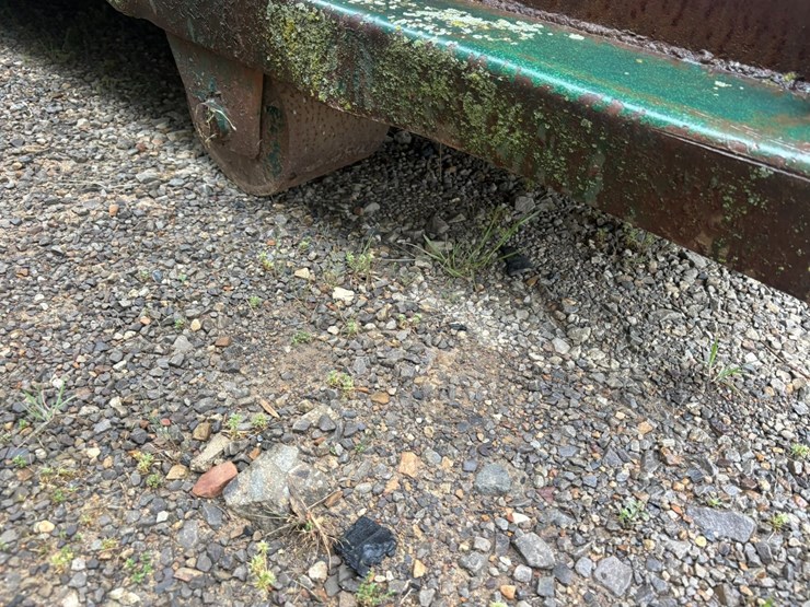 #23997-•-mcclain-~25'6"x~7'8"-roll-off-dumpster-image-15