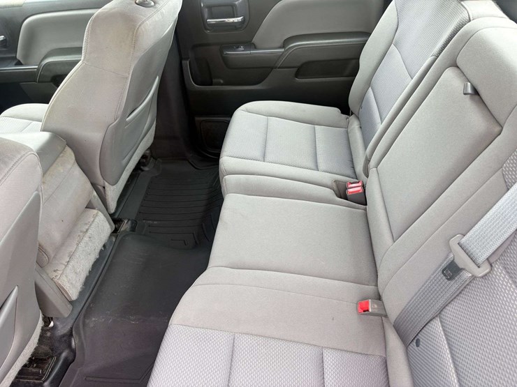 2015-chevrolet-1500-image-22