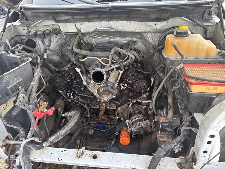 2015-ford-f150-image-11