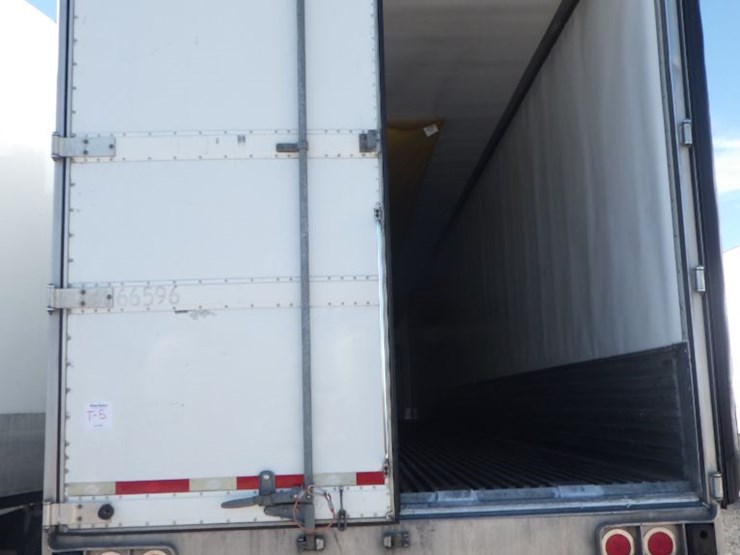 2019-utility-3000r-image-11