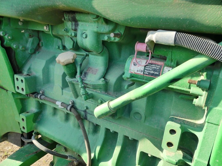 2017-john-deere-8370r-image-12