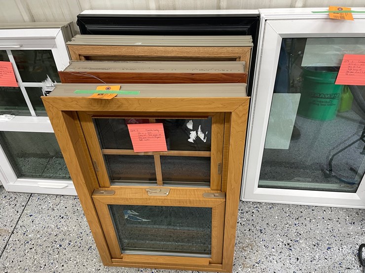 #8567-•-(4)-double-hung-windows-image-1