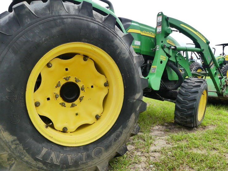 john-deere-4120-image-6