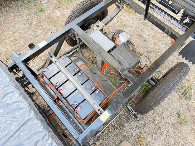 #583-•-electric-tricycle-with-dump-bed-image-9