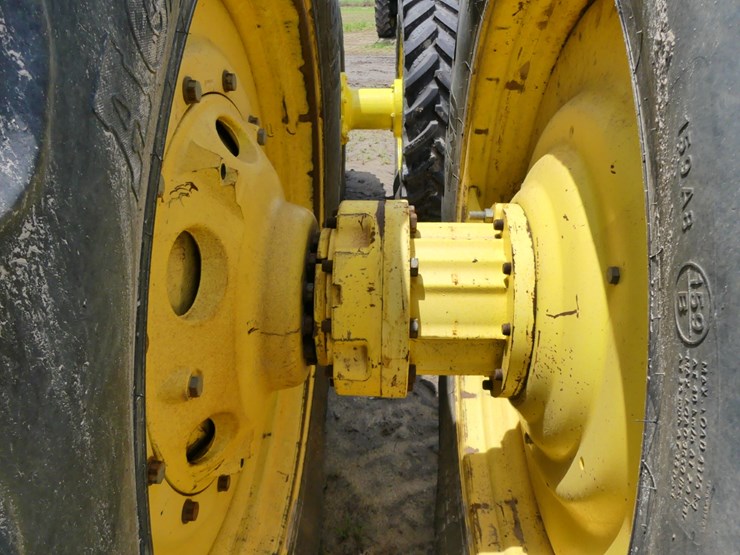 john-deere-8520-image-7