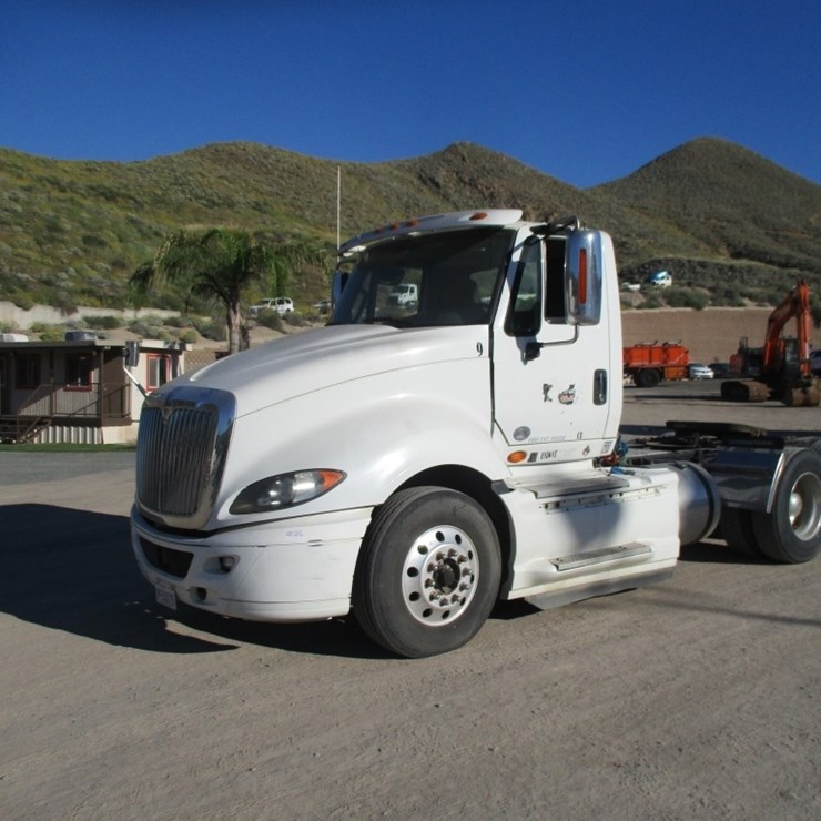2017 INTERNATIONAL PROSTAR