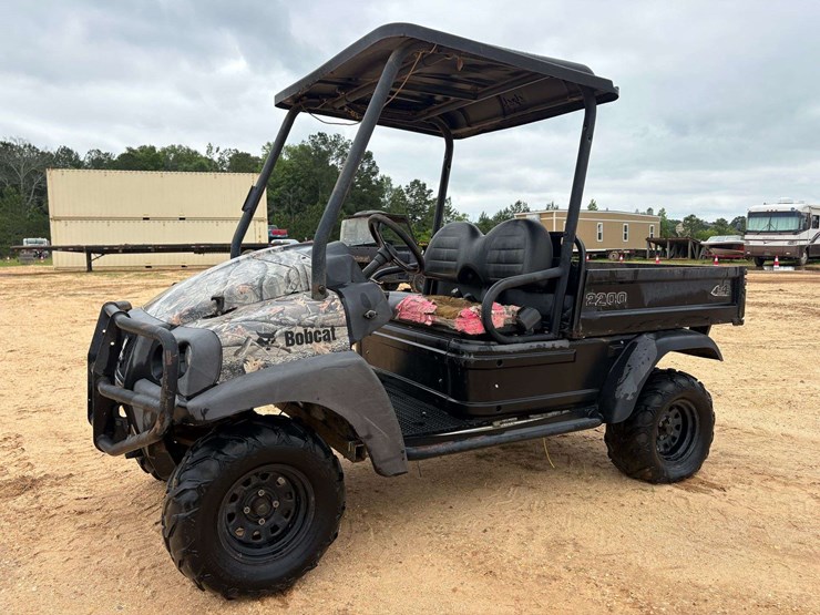 bobcat-2200-image-1