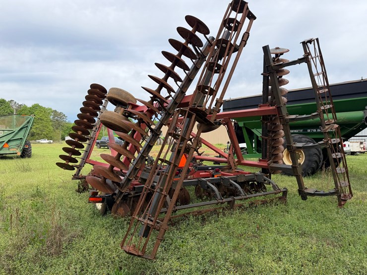case-ih-340-image-8