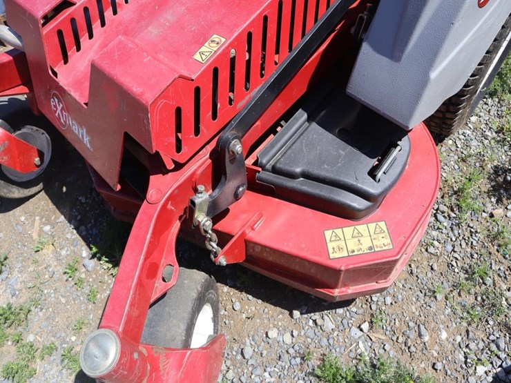 exmark-staris-s-series-stand-on-mower-image-11