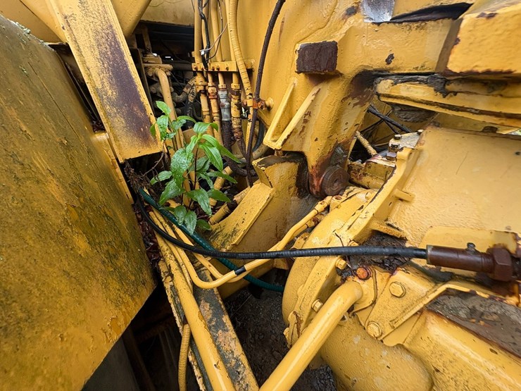 #23988-•-inop-caterpillar-c613-scraper-image-32