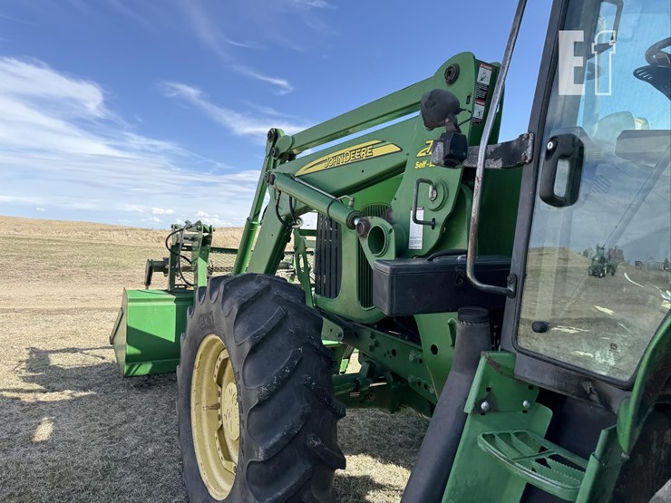 2005-john-deere-7420-image-43
