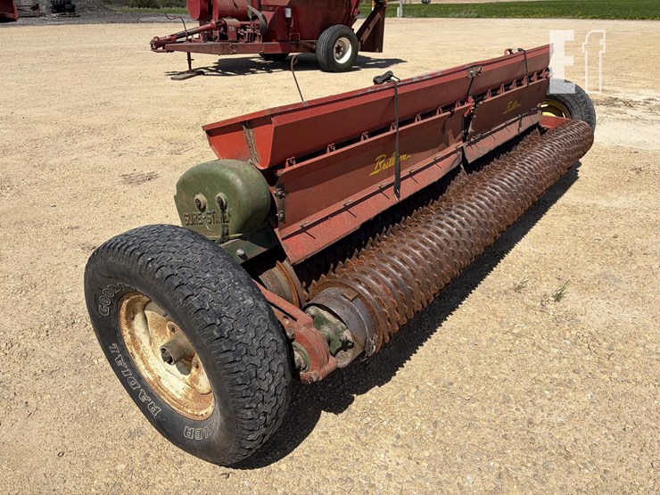 brillion-seeder-image-3