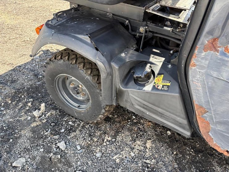 2017-kubota-rtv-x1100c-image-8