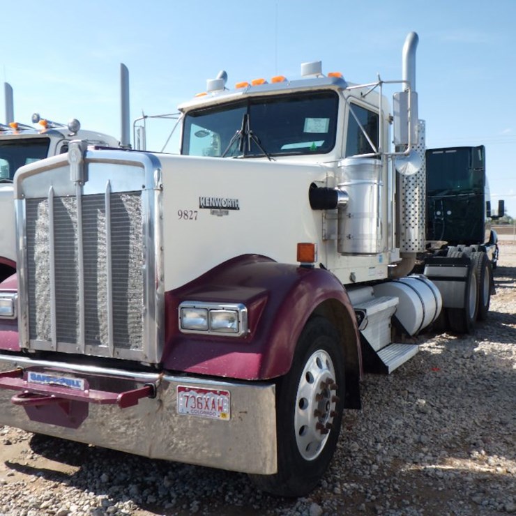 2000 KENWORTH W900L