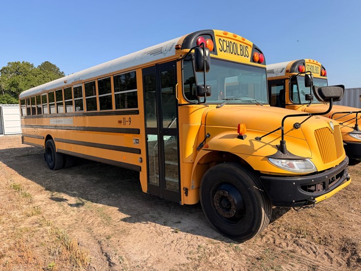 #551-•-2011-international-school-bus-image-1