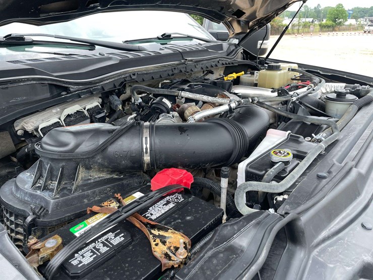 2018-ford-f350-image-8