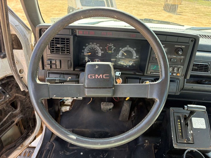 1994-gmc-topkick-image-14