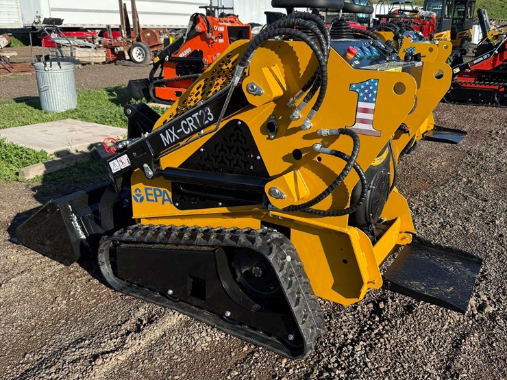 2026-agt-mx-crt23-mini-skid-steer-loader-(new/unused)-includes-bucket-and-accepts-multiple…-image-3