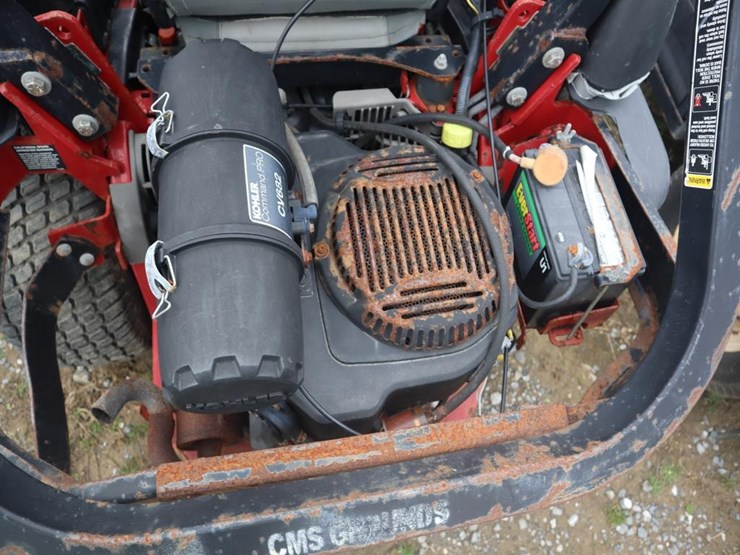 toro-5000-series-z-master-zero-turn-image-7