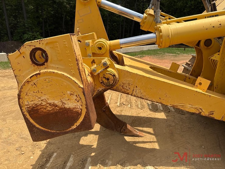 2020-komatsu-d155ax-8-image-14