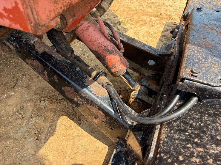2003-ditch-witch-3610dd-image-12