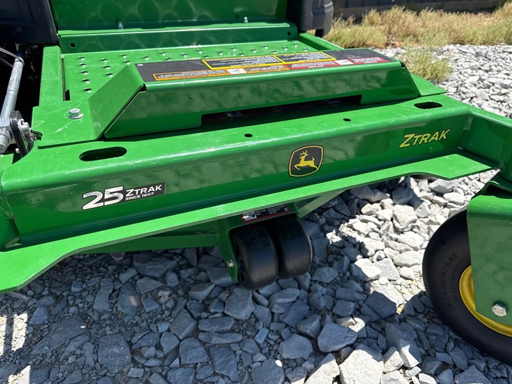 2022-john-deere-z997r-image-13