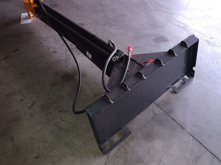 skid-steer-telescopic-boom-(long-cylinder)-image-3