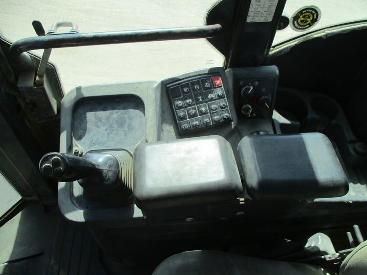 2007-deere-644j-image-8