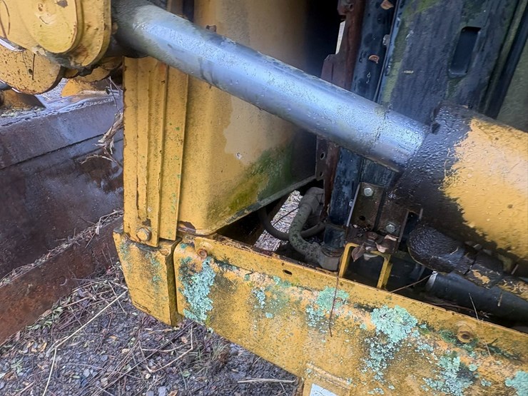 caterpillar-416b-image-56