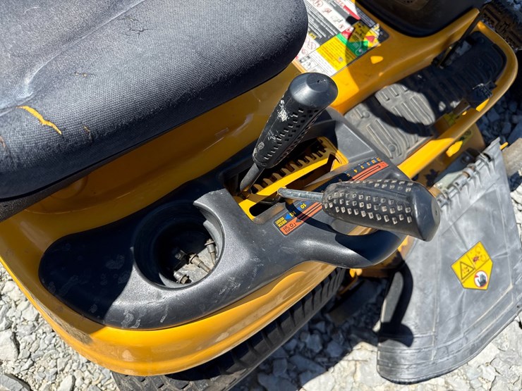 cub-cadet-ltx1045-image-9