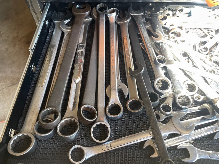 #1822-•-drawer-of-combination-wrenches-image-2