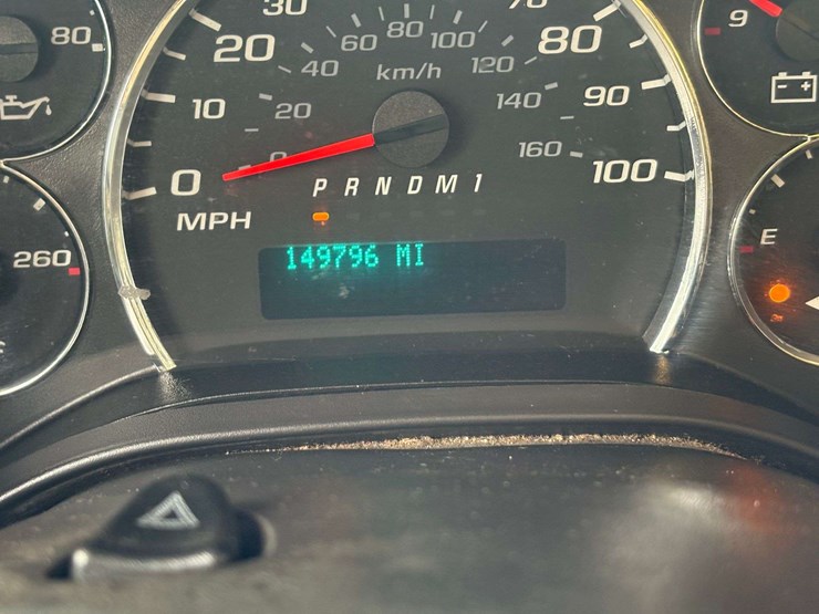 2018-chevrolet-express-3500-image-34