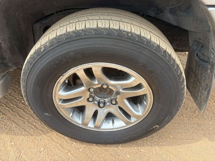 2006-toyota-sequoia-image-8