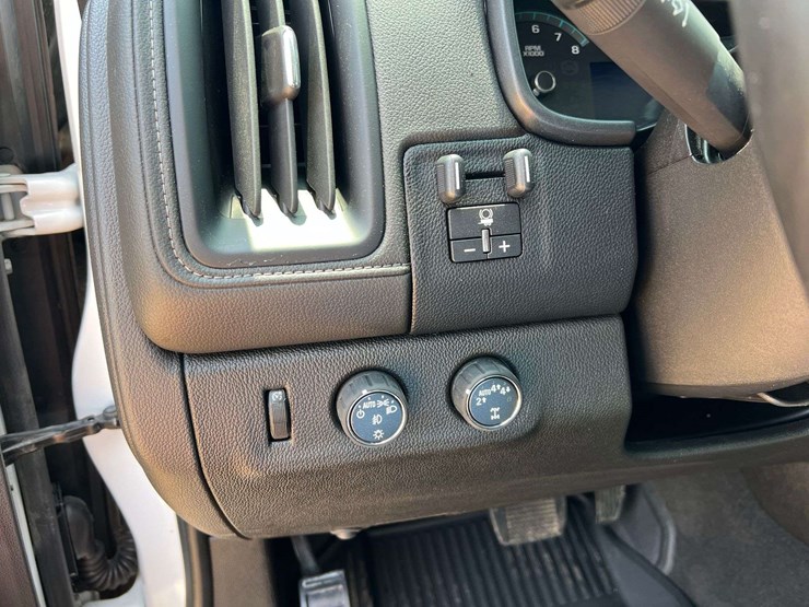 2019-gmc-canyon-image-14