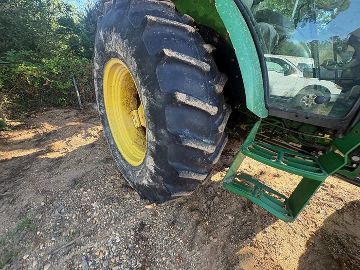 john-deere-5093e-image-9